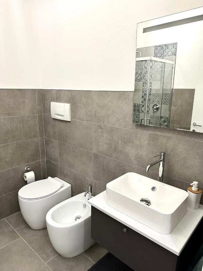Hello Bg Holiday House Бергамо Екстериор снимка